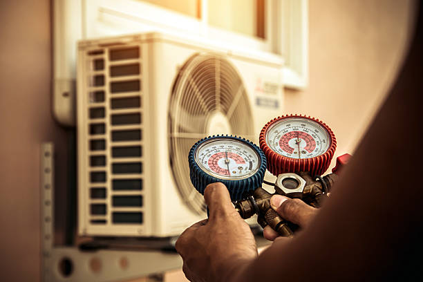 Professional Hvac Maintenance technician working in National Stock Yards, IL